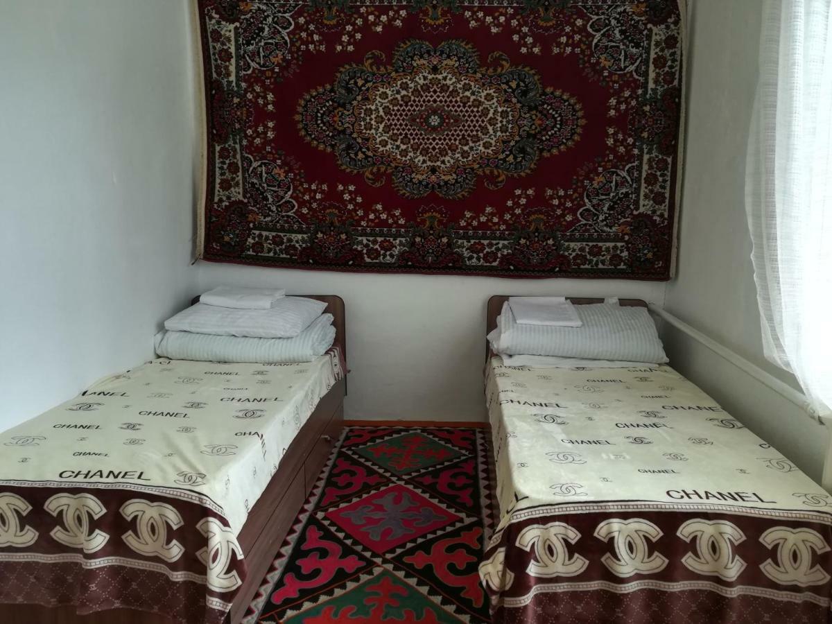 Horseback Holiday At Kyzart Village Dzhangyaryk Exterior foto